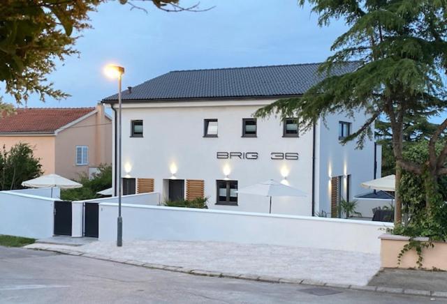 פרמנטורה Villa Brig 36 מראה חיצוני תמונה